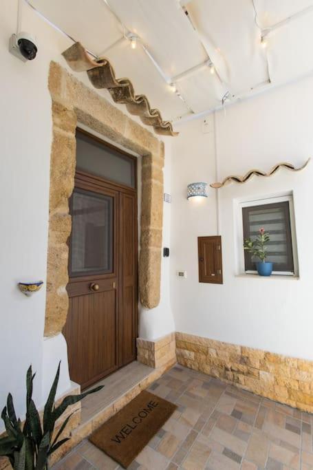 Centro Storico Sciacca - Casa Di Pisa Cortile Termine Vila Exterior foto